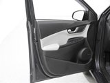 Used 2022 Hyundai Kona Limited image 4
