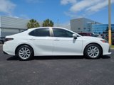 Used 2022 Toyota Camry LE image 3