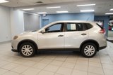 Used 2016 Nissan Rogue S image 2