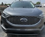 Used 2023 Ford Edge SEL w/ Convenience Package image 2
