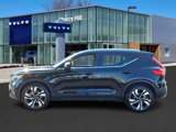 Used 2025 Volvo XC40 B5 Plus w/ Climate Package image 4