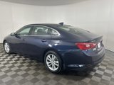 Used 2017 Chevrolet Malibu LT image 3