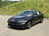 Used 2024 Hyundai Elantra SEL w/ Convenience Package image 2