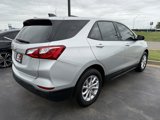 Used 2019 Chevrolet Equinox LS image 3