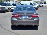 Used 2020 Toyota Camry SE image 4