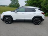 Used 2023 Chevrolet TrailBlazer LT w/ Driver Confidence Package image 2
