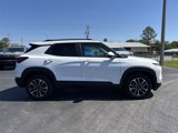 New 2025 Chevrolet TrailBlazer LT w/ Convenience Package image 3