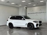 Used 2021 BMW X5 xDrive40i w/ M Sport Package image 2