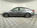 Used 2020 Nissan Altima 2.0 Platinum image 2