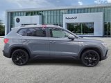 Used 2022 Volkswagen Taos SEL w/ Panoramic Sunroof Package image 4