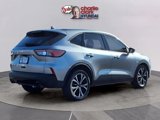 Used 2021 Ford Escape SE w/ SE Sport Appearance Package image 4