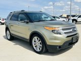 Used 2013 Ford Explorer XLT image 2