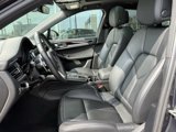 Used 2021 Porsche Macan image 5