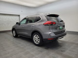 Used 2017 Nissan Rogue SV w/ SV Family Package image 5