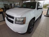 Used 2010 Chevrolet Suburban LT w/ Luxury Package image 2