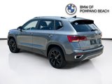 Used 2023 Volkswagen Taos SE w/ Panoramic Sunroof Package image 5