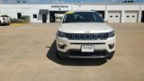 Used 2017 Jeep Compass Limited image 3