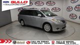Used 2012 Toyota Sienna XLE image 2