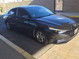 Used 2021 Hyundai Elantra SE image 3