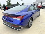 Used 2024 Hyundai Elantra SEL image 4
