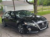 Used 2020 Nissan Altima 2.5 SV image 2