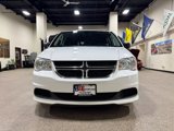 Used 2018 Dodge Grand Caravan SE image 3