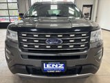 Used 2017 Ford Explorer XLT w/ Equipment Group 202A image 3