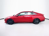 Used 2022 Hyundai Elantra SEL image 4