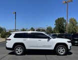 Used 2023 Jeep Grand Cherokee L Limited image 2