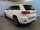 Certified 2017 Jeep Grand Cherokee Overland w/ Jeep Active Safety Group image 4