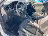 Used 2018 Volkswagen Tiguan SE w/ Panoramic Sunroof Package image 3
