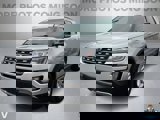 Used 2017 Ford Explorer XLT image 2