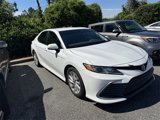 Used 2021 Toyota Camry LE image 3