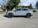 Used 2020 Volkswagen Atlas Cross Sport SE image 2