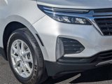 Used 2022 Chevrolet Equinox LT image 2
