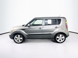 Used 2011 Kia Soul ! image 4