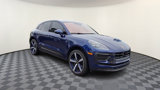 Used 2024 Porsche Macan w/ Premium Plus Package image 2
