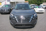 Used 2024 Nissan Rogue SV image 2
