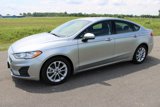 Used 2020 Ford Fusion SE image 3