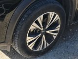 Used 2023 Nissan Rogue SV image 5