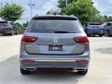 Used 2020 Volkswagen Tiguan SE image 5