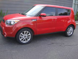 Used 2017 Kia Soul + image 4