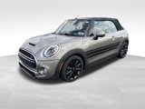 Used 2017 MINI Cooper S image 1