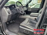 Used 2017 Ford Expedition Platinum image 2