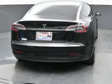 Used 2022 Tesla Model 3 Standard Range image 5