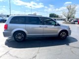 Used 2018 Dodge Grand Caravan SXT w/ Driver Convenience Group image 6