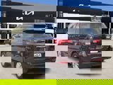 Used 2018 Kia Sedona EX image 5
