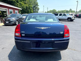 Used 2005 Chrysler 300 Touring image 4
