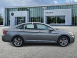 Used 2022 Volkswagen Jetta SE image 4