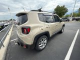 Used 2015 Jeep Renegade Latitude image 3